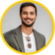 Designer con 8 anni di esperienza, offro consulenze creative e progetti personalizzati a Roma e online.