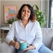  Profesora de francés dinámica y creativa, con experiencia en la enseñanza online y en la creación de materiales.