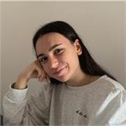 Laureata in Lingue e Letterature Straniere offre lezioni in Spagnolo e Inglese