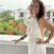 I offer private and group sessions that focus on Creative Writing.