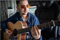 Offro lezioni individuali di chitarra elettrica ed acustica