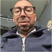 Prof donne des cours en ligne de soutien scolaires avec un expérience 