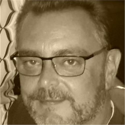 Native Accademic Australian Speaker - With Tesol Tefol Qualifications