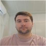 Hola, soy Gerard.
Actualmente compagino carrera como ingeniero técnico y profesor particular de repaso. Llevó 5 años dando clases.