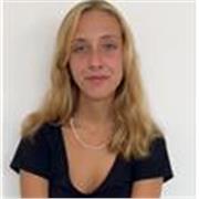 mi chiamo caterina sono una studentessa di psicologia, ho 24 anni e ormai da anni aiuto ragazzi di medie e liceo nello studio