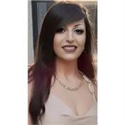 Dottoressa in ingegneria civile e ambientale impartisce lezioni in materie scientifiche per studenti di vario livello