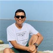 Clases dinámicas. Ideales para quienes estén estudiando comunicación, ciencias políticas o alguna otra carrera ligada a humanidade