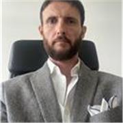 consulente legale e marketing con spiccata predisposizione al dialogo 