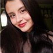 Profesora enseña a extranjeros lengua castellana y literatura