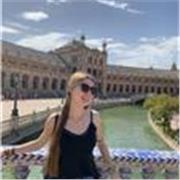 Estoy estudiando 4ºESO con una media actual de 9,1. Puedo impartir clases de matemáticas, lengua,inglés… Primaria y ESO