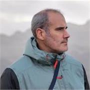 Licenciado en Historia del Arte y docente experimentado en Humanidades, ofrezco clases de Historia del Arte, Literatura y Lengua a
