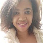 Prof de yoga diplômée libre pour donner des cours de Yoga et se recentrer