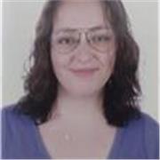 Alumna titulada de bachillerato de artes dispuesta a enseñar