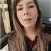 Profesora de castellano nivel nativo con mucha iniciativa. 