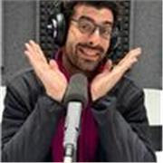 Comunicador científico y escritor con formación humanística y experiencia internacional en Italia, España y Perú. 