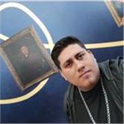 1 de español y traductor en español y buena comunicación y excdsmbienye js/