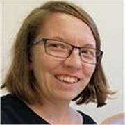 Enseignante expérimentée donne cours de FLE pour apprentissage de la langue, remise à niveau, préparation aux examens DELF / DALF.