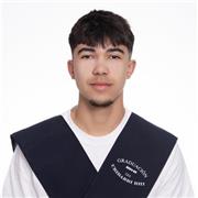 Soy estudiante de física e ingeniería electrónica, me gustaría dar clases a niños relativamente pequeños.