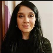 If you're looking for personalised, one-on-one psychology lessons, I'm here to help. My name is Romina, and I'm in my final year of a Psychology with Counselling Skills degree. I use my academic knowledge and practical skills to create engaging and exciti