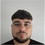 Profesor titulado en informática, con mas de 3 años de experiencia. Experto en hardware