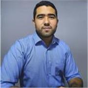 Profesor en derecho corporativo