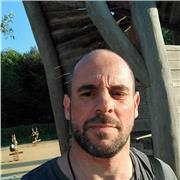 Fort de plusieurs titres professionnels acquis ces vingt dernières années, je souhaite apporter mon aide éducative en mathématique