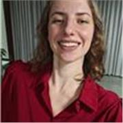 Professora experiente de Ciências Biológicas