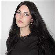 Soy estudiante de segundo de Bellas Artes, tengo conocimientos teóricos y prácticos sobre todas las disciplinas artísticas