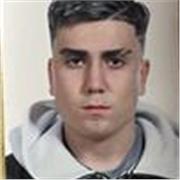 Llevo practicando boxeo/ kik boxin 3 años y me gustaría enseñar lo bonito del deporte no solo dar golpes sino el arte que tiene.