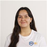 Estudiante de 4º curso de Psicología, implicada y responsable