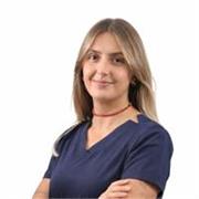 Aiuto compiti e scienze con una professionista sanitaria 