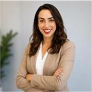 Leadership Development Coach with 18 years of international experience helping professionals, managers and future leaders strength