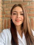 Estudiante de Máster en Investigación Biomédica y grado en Bioquímica y Farmacia, imparte clases de ciencias.