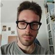 Astrofisico impartisce lezioni private di matematica e fisica ormai da diversi anni. Nessun mio alunno è stato mai rimandato :)