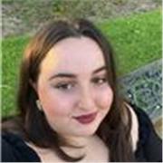 Persona con actitud y ganas de trabajar. Trabajé varios veranos como profesora particular de niños pequeños de 5-8 años. 