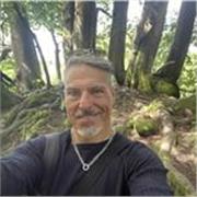 I'm from Guadalajara, Mexico and living in England. My lessons are for English-speakers new to Spanish.