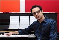 Profesor de piano y música. Clases para todas las edades y niveles