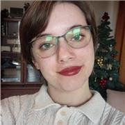 Etudiante en design d'intérieur, diplômée en marketing et communication