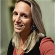 Passionnée par l’image et la précision du trait ? n'hésite pas a me demander quelques astuces pour une belle repro ou mise en page