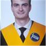 Profesor con formación en Educación Primaria y ELE. Ofrezco clases de apoyo de primaria y español para extranjeros. 
