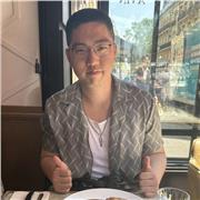 profesor chino para enseñar las edades más 13 años