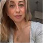 Insegnante abilitata offre lezioni di diritto ed economia