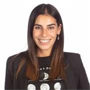 Profesora de portugués da clases particulares a alumnos de todas las edades