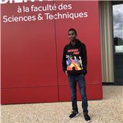 Assistant professeur en mathématique physique et chimie