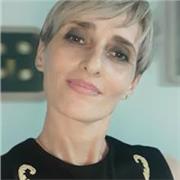 Hablante nativa de español con 19 años de experiencia ofrece clases particulares de Ciencias sociales en español