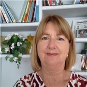 Profesora nativa de alemán, traductora-intérprete, clases de apoyo a alumnos de E.S.O. y Bachillerato, preparación de A1, A2, etc.