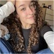 Profesora de todas las materias, especializada en la rama científica, para primaria, ESO y algunas de bachiller