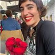 Sono Laureata in Scienze Filosofiche e svolgo supplenze a scuola, primaria, media e superiore, mi rendo disponibile per lezioni di italiano, geografia, storia, filosofia e francese