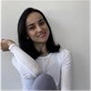 Profesora de Vinyasa yoga con 5 años de experiencia. Mi pasión por enseñar es crear un espacio de mucha conexión y empoderamiento
