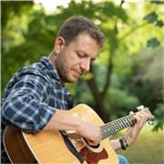 Impartisco lezioni di chitarra per chi parte da zero(dai 15 anni in su)